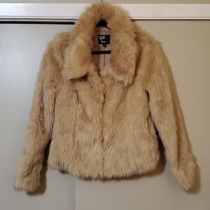 Red Snap Faux Fur Jacket Size Medium